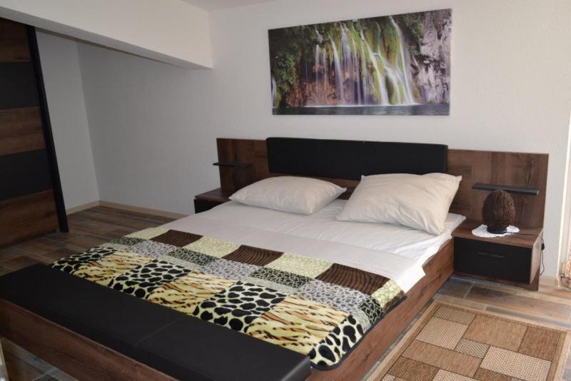 Apartmani Rizvic Velika Kladusa Exterior foto